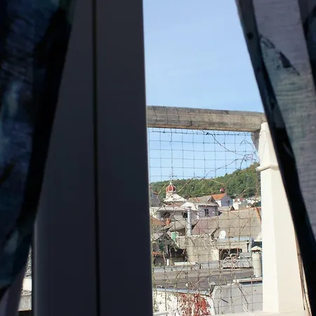 Pino Lägenhet Pucisca